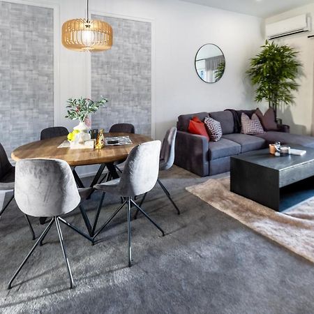 Modern 3 Bed Overlooking Hagley Park Christchurch Exterior photo